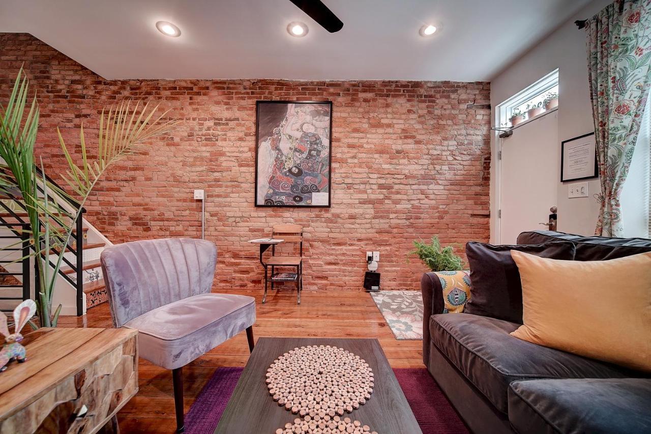 Artsy Hidden Gem --- Free Parking Apartment Philadelphia Bagian luar foto